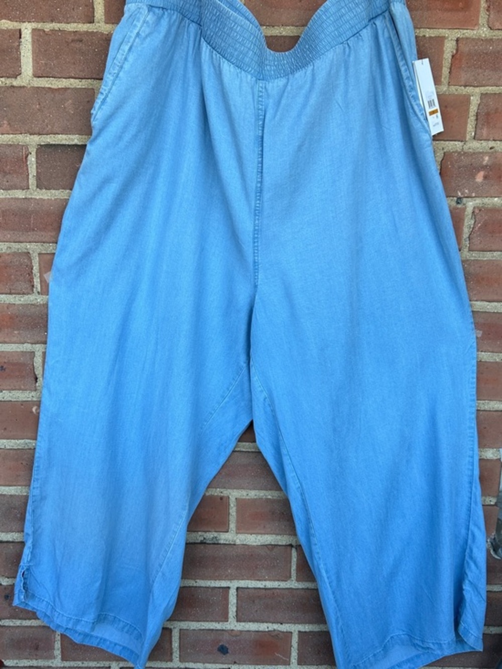 DKNY Jeans Elastic Waist Chambray Pants